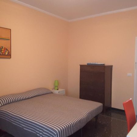 Bed and Breakfast Dolce Notte, Near San Martino Hospital Genua Exterior foto
