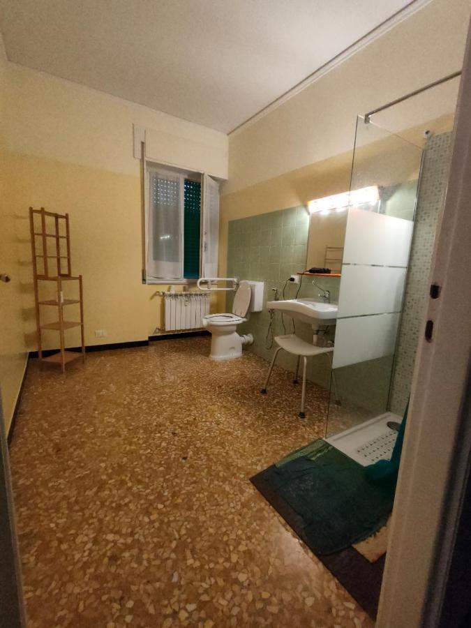 Bed and Breakfast Dolce Notte, Near San Martino Hospital Genua Exterior foto
