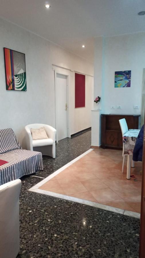 Bed and Breakfast Dolce Notte, Near San Martino Hospital Genua Exterior foto