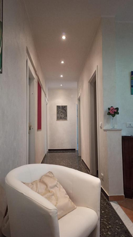 Bed and Breakfast Dolce Notte, Near San Martino Hospital Genua Exterior foto