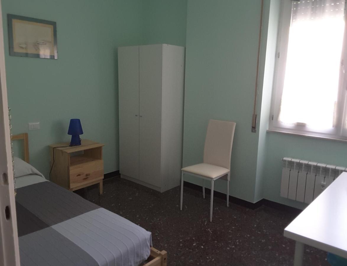 Bed and Breakfast Dolce Notte, Near San Martino Hospital Genua Exterior foto